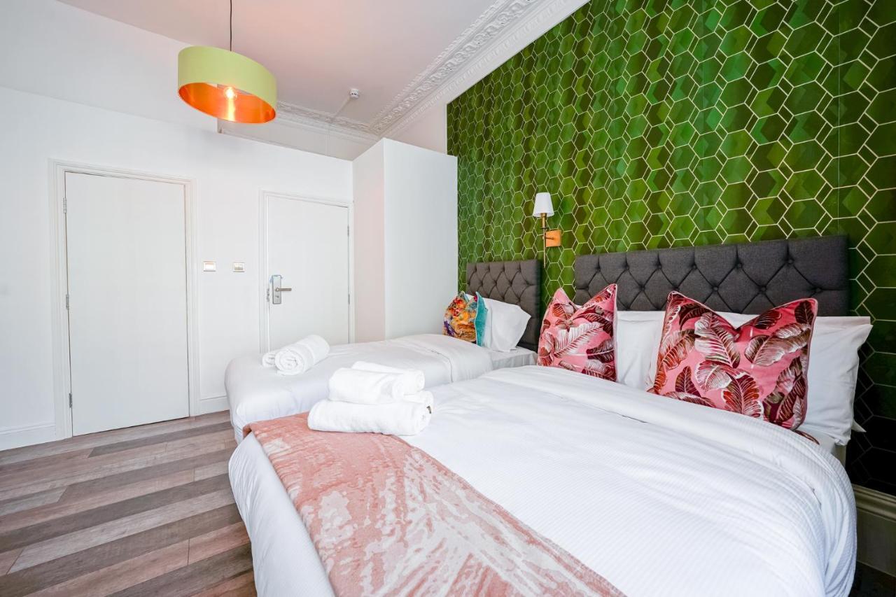 Dean Court Hotel Лондон Экстерьер фото