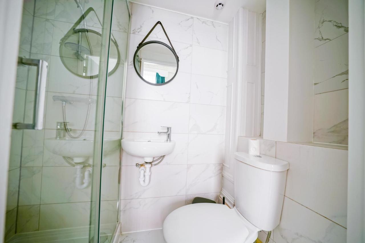 Dean Court Hotel Лондон Экстерьер фото